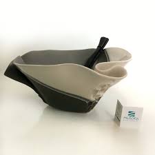 Pottery Textured Serving Bowl Black & White w/ Palm Servers